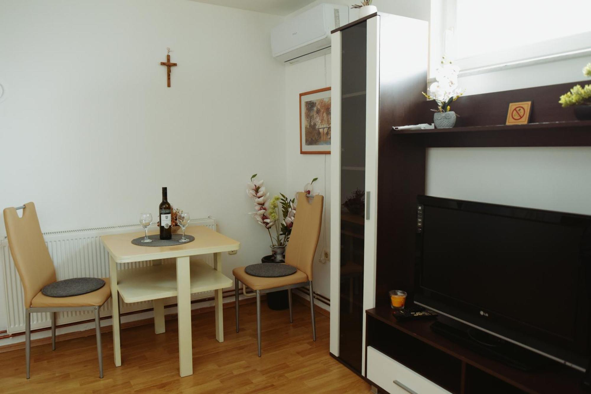 Soba Luic Apartamento Zupanja Exterior foto